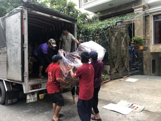 Dịch vụ chuyển nhà trọ giá rẻ huyện Bình Chánh chăm sóc khách hàng chuyển nghiệp